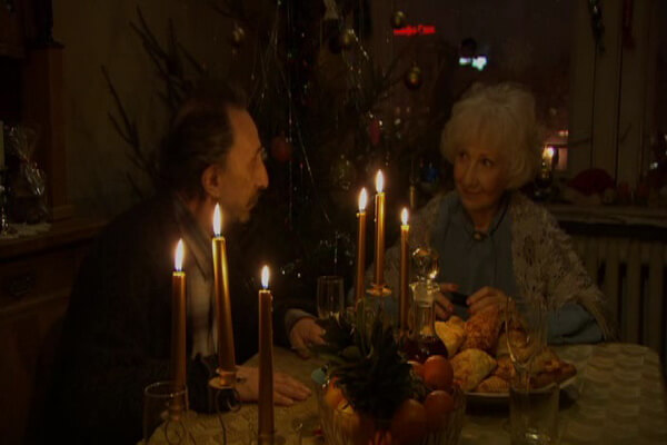 Новогодние романтические фильмы - «Тушите свет» (2008)