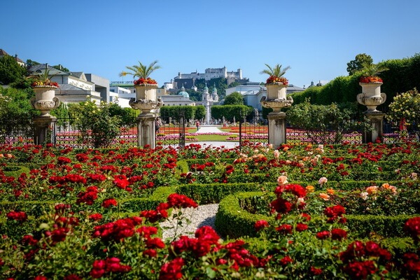 Самые красивые сады мира с фото - Сады Мирабель в Австрии